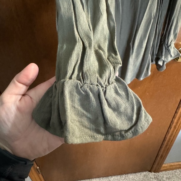Brand New Torrid Shirt Army Green Size 00 - Picture 5 of 5